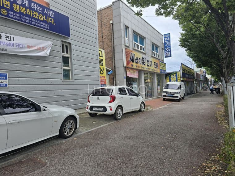 [전주 상가 임대] 진북동 6차선 대로변 1층 40평, 탁월한 접근성과 시인성을 갖춘 다목적 사업 공간 5